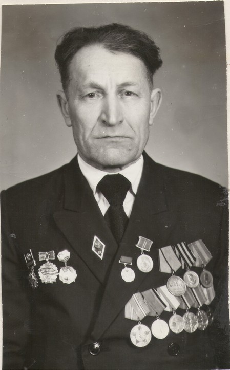 Серов Юрий Павлович (09.02.1924 — 01.05.2010)